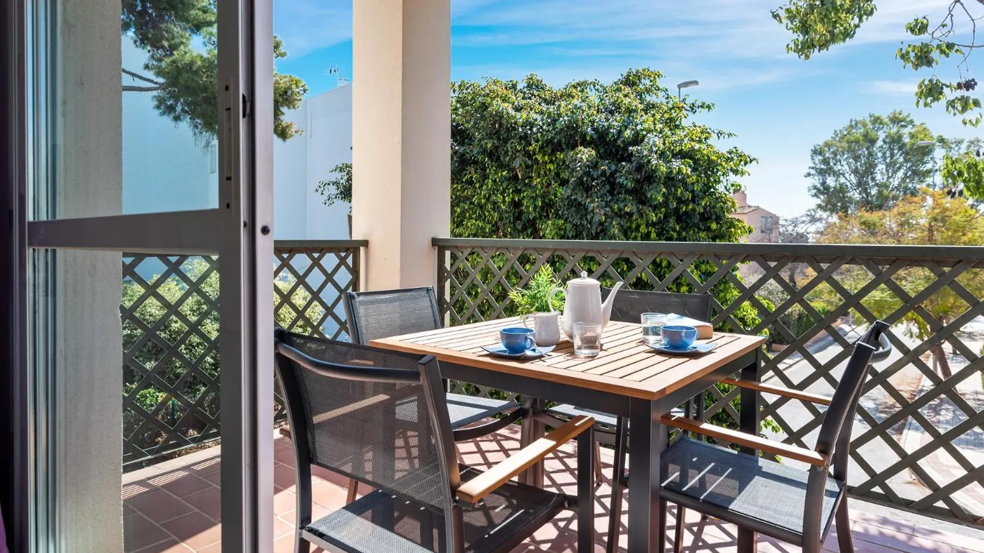 Beautiful Place Near To Puerto Banus マルベーリャ スペイン